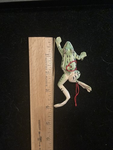 Vintage Hand Carved DriftWood Frog / Toad Ornament - Picture 5 of 5