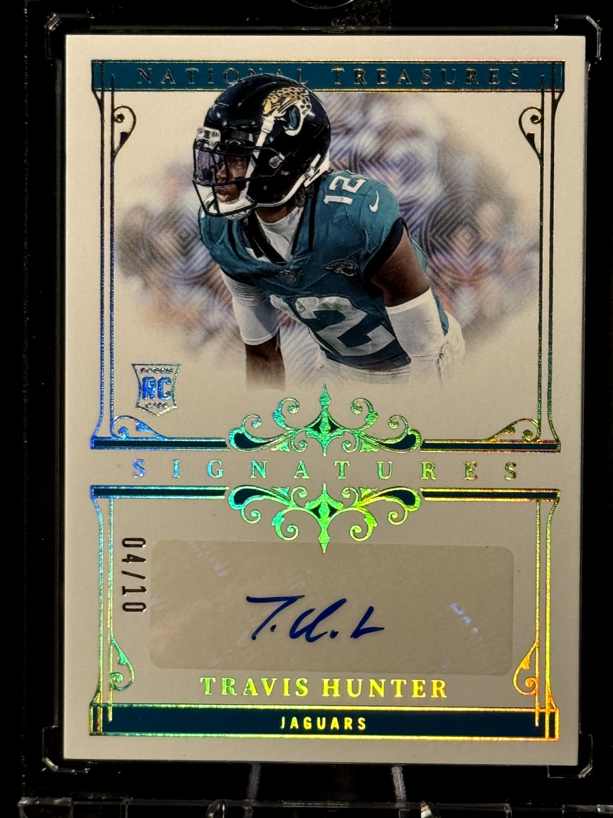 2025 National Treasures Travis Hunter RC Signatures Auto 04/10 SIG-THR Jaguars