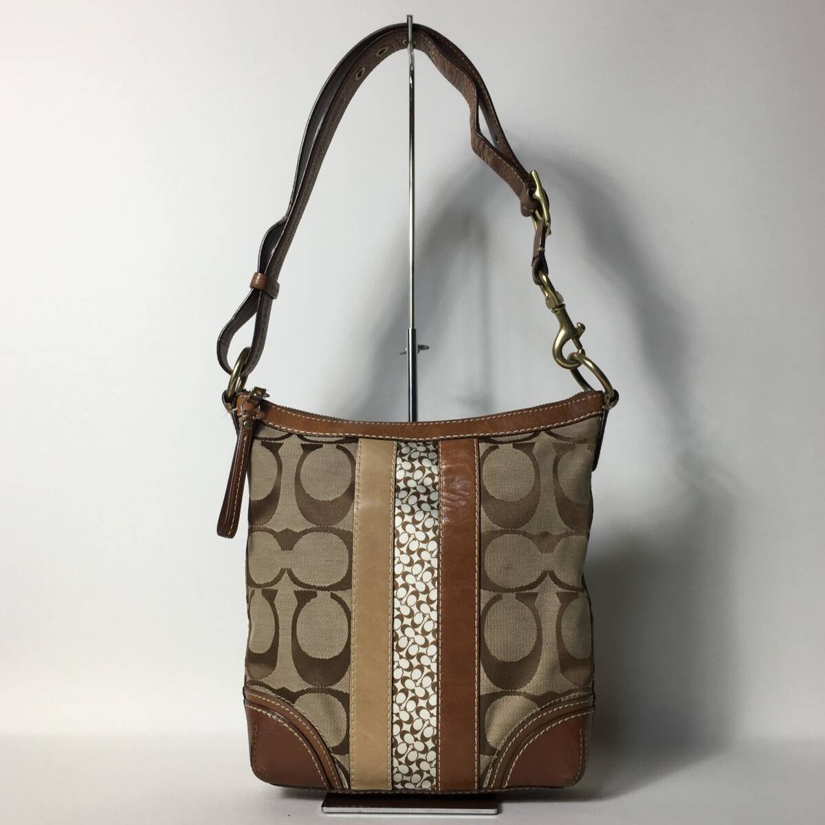 Coach 75B212 Signature Brown Leather Shoulder Bag