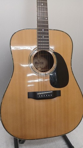 Morris W-35 Acoustic Guitar, Dreadnought, Steel Strings, Natural Finish - Picture 4 of 9