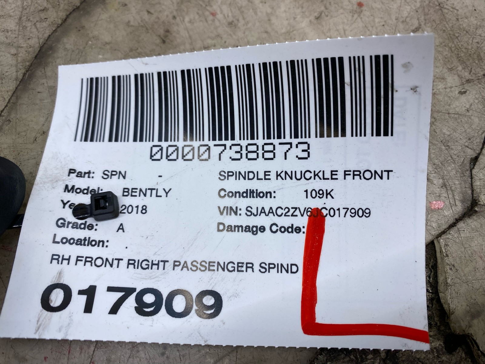 2015-2020 BENTLEY BENTAYGA OEM FRONT RIGHT SPINDLE KNUCKLE W/ WHEEL HUB *109K*