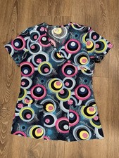 GT Performance Women  s Patterned Scrub Top- Size Extra Small