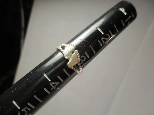 Vintage 925 Sterling Silver Bare Foot Band Ring Size 3.25