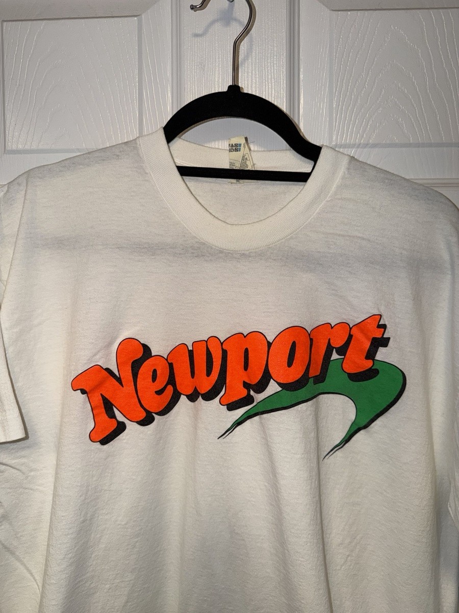 Newport Screen Stars Vtg Single Stitch Tobacco Cigarettes T Shirt