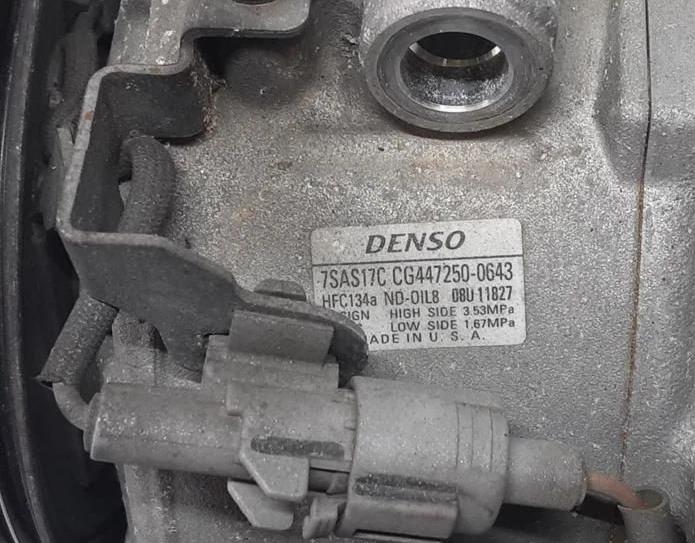 2017-2020 Toyota Sienna Air Conditioner A/C AC Compressor - Image 2 of 4