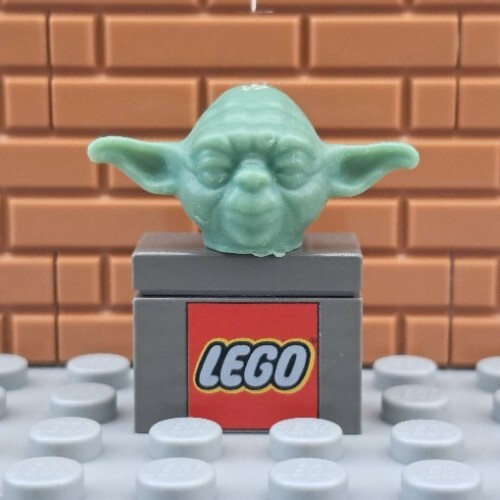 LEGO Sand Green Minifigure, Head, Modified SW Yoda Plain (41880) 4502 7103 7260