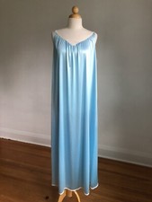 STUNNING VTG NWT MISS ELAINE Blue Nylon Ivory Lace Full-length Nightgown SZ S