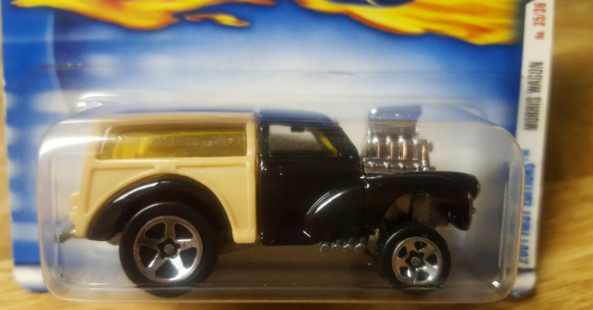 Hot Wheels 2001 Morris Wagon ミニカー Hot Wheels 2001 First Editions Green Morris Wagon Toy Car