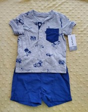 NEW, Carters Baby Boy, size 6M, 2 Piece Set Outfit Shirt Shorts 100 Cotton.