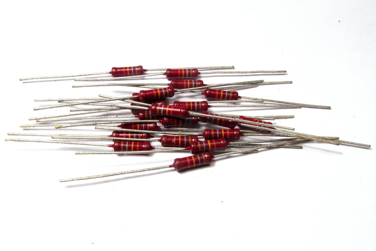 10 Beyschlag 4,7R 5,6R 8.2K 18K 33K 56K 330K CF resistor 0.7