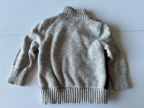Chaqueta polar Cat And Jack roja y gris con cremallera talla 18 M - Imagen 5 de 5