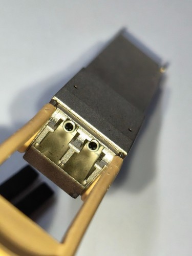 ARISTA QSFP-100G-SRBD XVR-10168-20 In stock, shipped the next day. - Afbeelding 3 van 7