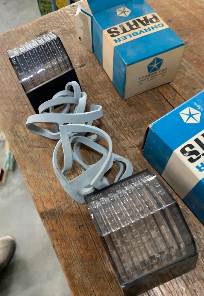 NOS 1968 Dodge Polara Right and Left Back-Up Lenses With Gaskets 2809190-191 - Image 2 of 2