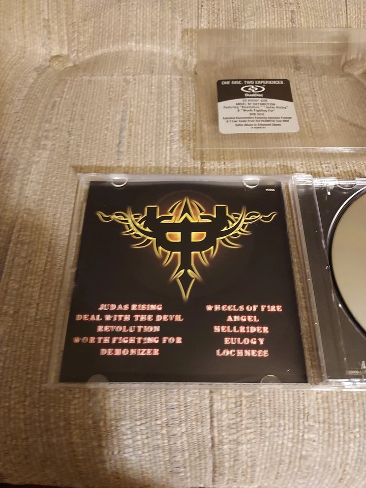 Judas Priest Angel of Retribution CD/DVD (Mar-2005, Epic) with Slipcase MINT Foto 4 de 4