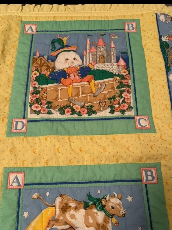 Edredón de bebé hecho a mano madre ganso rimas infantiles volantes luna/estrellas de colección Foto 4 de 4