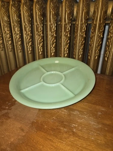 Fire King Jadeite Divided Plate Green Restaurant Oven Ware Wagon Wheel 5 Section