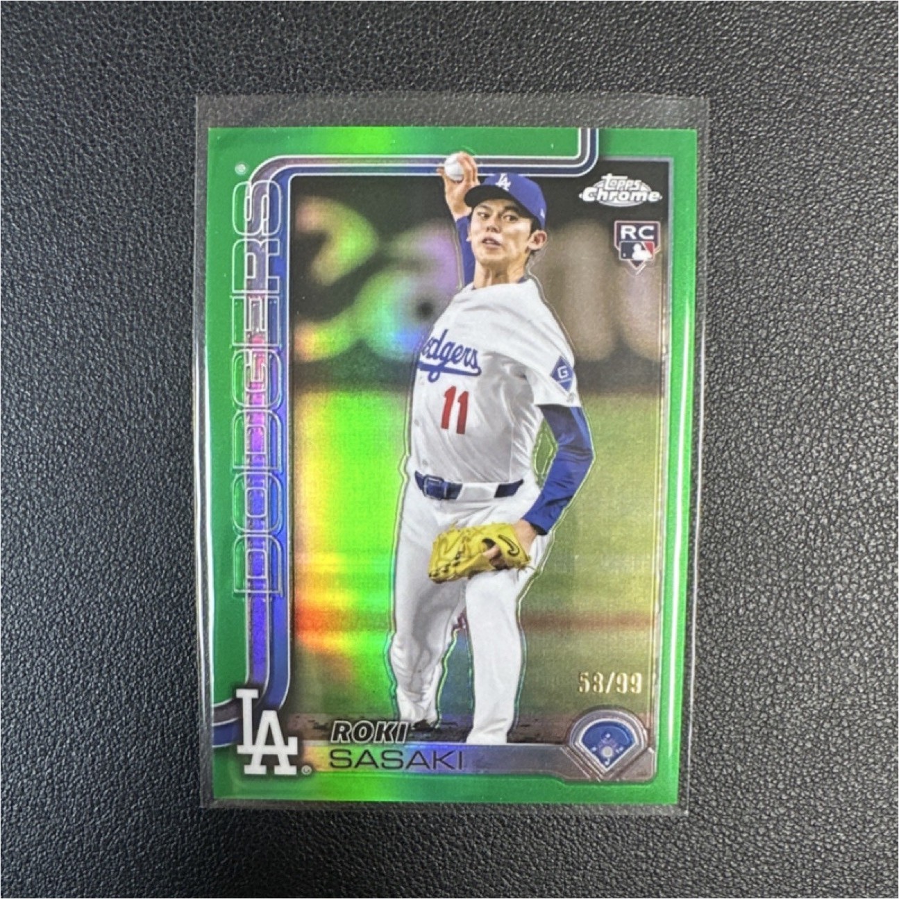 Topps Chrome Green Refractor Rookie Roki Sasaki #217 /99 Dodgers 2025