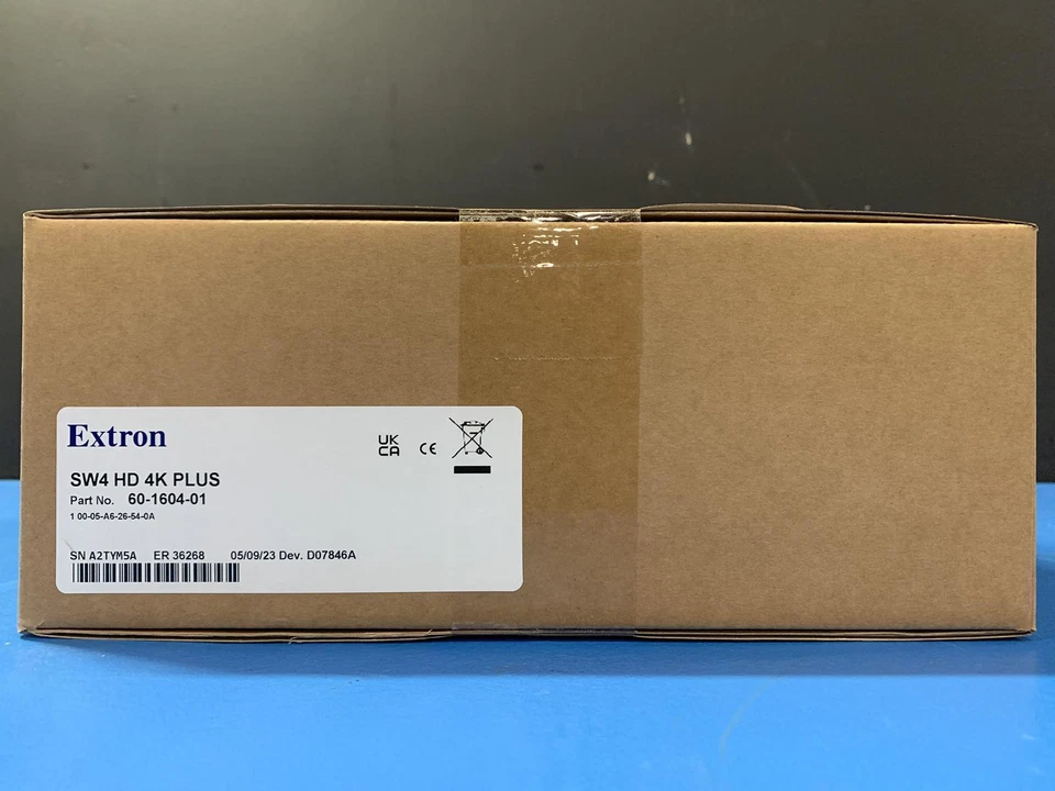 Extron SW4 HD 4K PLUS Four Input 4K/60 HDMI Switcher 60-1604-01 - Image 2 of 4