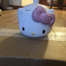 Silver Buffalo Sanrio Hello Kitty Sculpted Face Small Ceramic Snack Jar