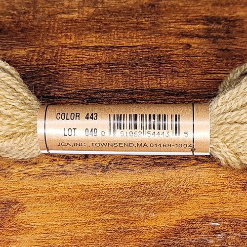 Paternayan 100% Persian Wool Yarn Needlepoint 1 Skein Golden Brown 443 - Picture 2 of 4