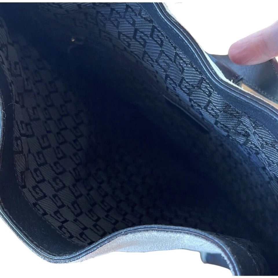 De colección, era Tom Ford, Gucci, gamuza marfil y cuero negro, hombro Jackie Hobo Foto 2 de 4