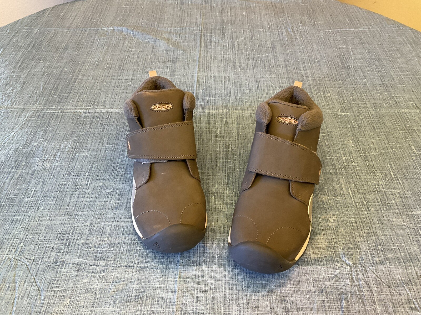 Stivali da neve impermeabili Keen Kootenay III (3) giovani grandi bambini taglia 4M 1023803 NUOVI