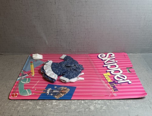 Vintage 1988 Barbie SKIPPER TEEN TIME FASHIONS 2597 Head of The Class Mattel NEW - Picture 8 of 8