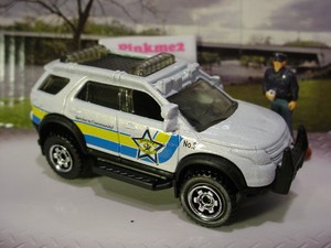 matchbox ford explorer police