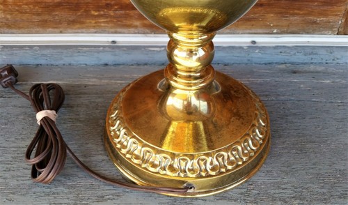 Vintage Stiffel Brass Lamp Trophy Style Gold Table Lamp Heavy Cast Brass Regency - Picture 6 of 12