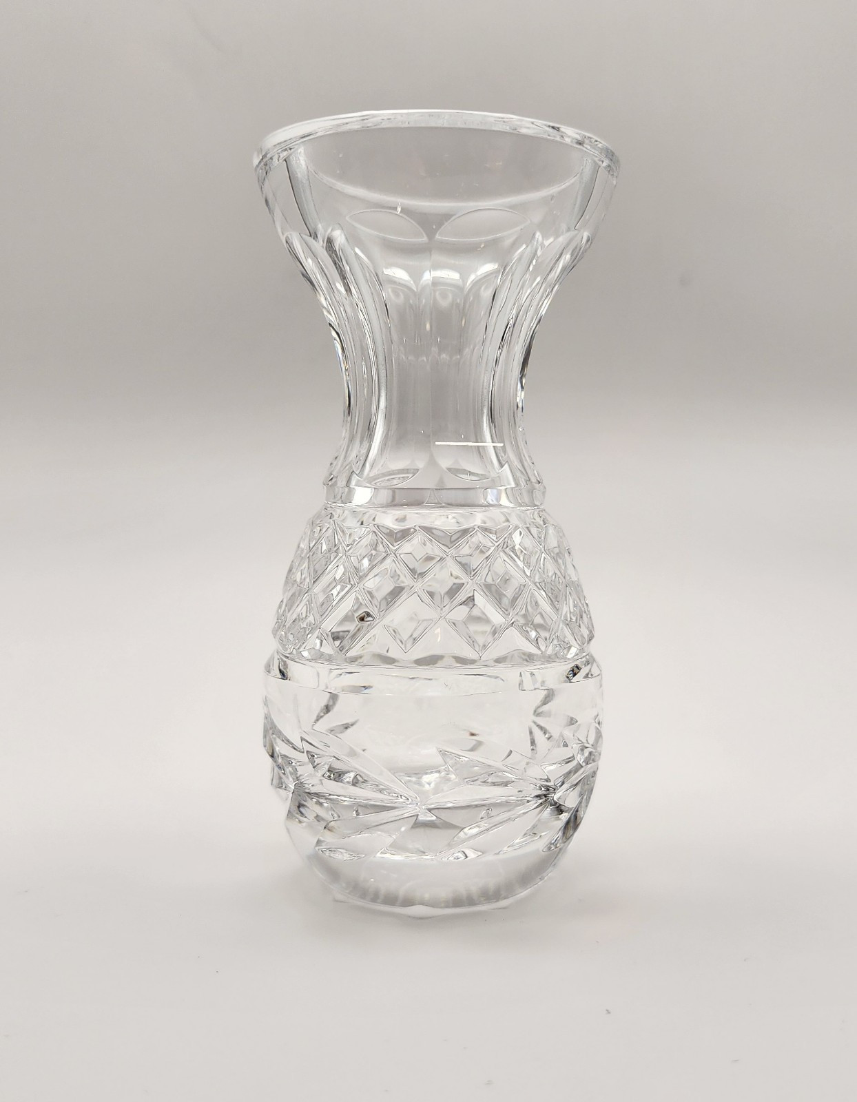 Waterford Crystal Glandore Violet Bud Vase 3 7/8 Inch Elegant Floral Design