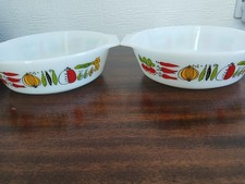 JAJ Pyrex Vintage Harvest Vegetable Serving Dish/Casserole Set of 2