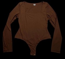 Womens Square Neck Long Sleeve Bodysuit Thong Crotch Snap Soft Stretchy L NWOT