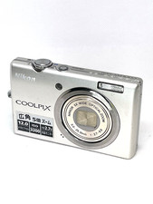 Nikon COOLPIX S570 Silver Digital Camera English Menu Working Read Description