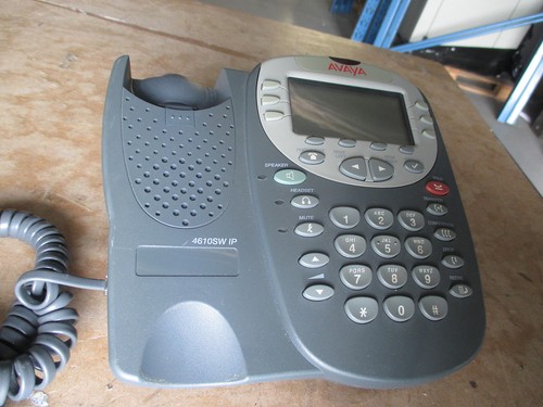 Avaya 4610SW IP VOIP Digital LCD Telephone Grey Display Business + HANDSET - Photo 2/3