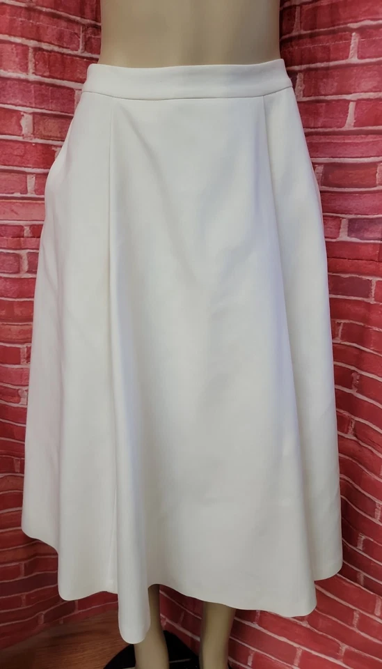 Alice + Olivia Employed ivory pleates skirt Vintage Inspired Sz 4 W/Pockets #7 - Image 4 of 4