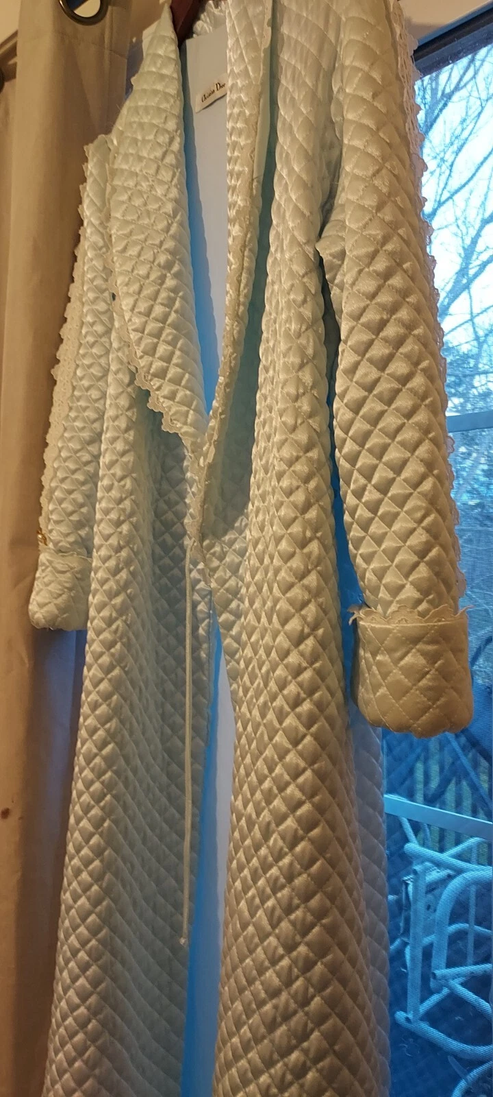 Robe matelassée Christine Dior bleue taille grande pas de ceinture