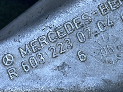 Mercedes-Benz 6032230704 Genuine OEM Front Bracket for sale online 