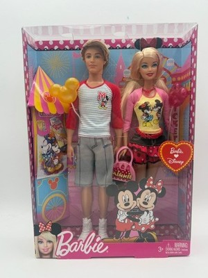 NRFB Mattel 2011 Barbie Loves Disney w Ken Doll Set Mickey Mouse Minnie Balloons