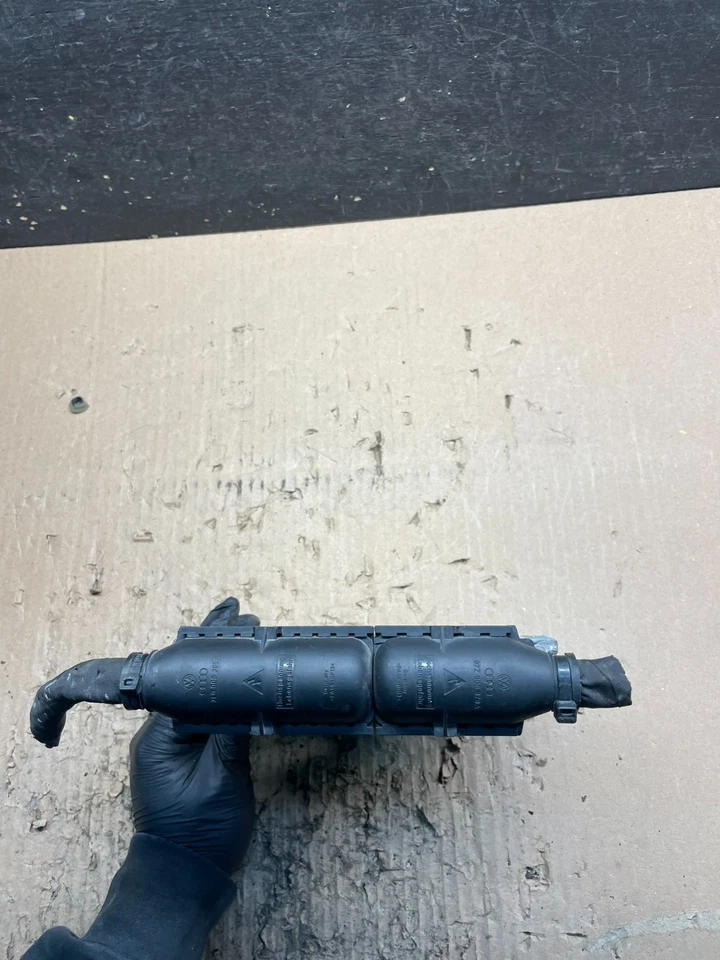 OEM 2006 Volkswagen Passat ECM Engine Control Unit ECU OEM U1732 DG - Image 2 of 4