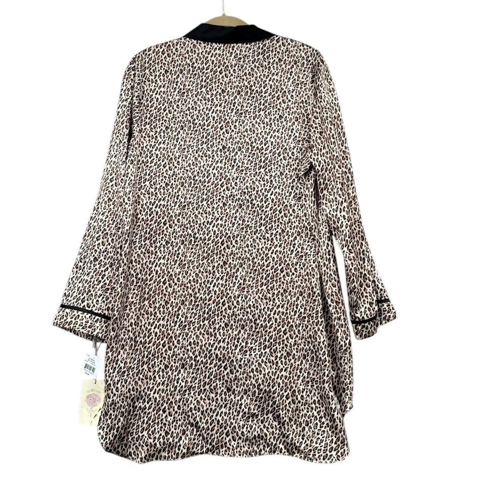 Top de pijama de satén In Bloom By Jonquil estampado animal manga larga talla grande Foto 2 de 4