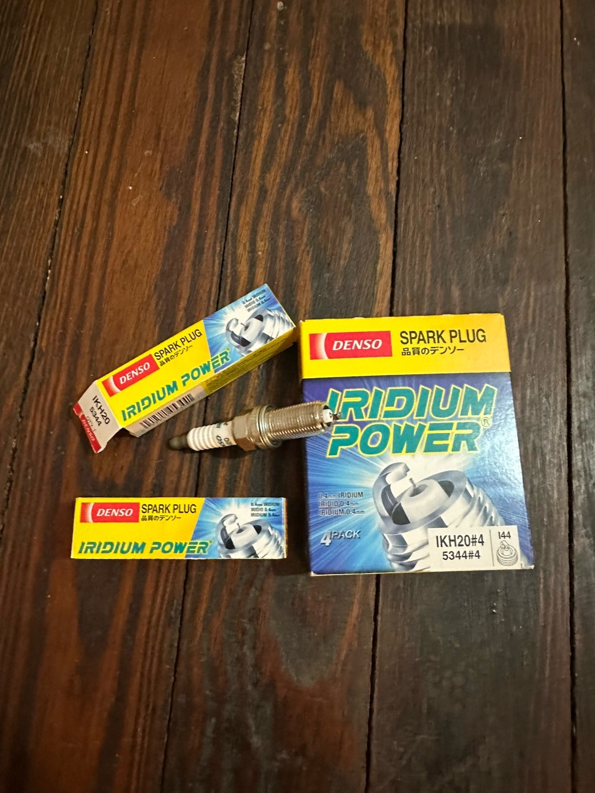 Denso 5344 IKH20 Iridium Power Spark Plugs Lot of 6