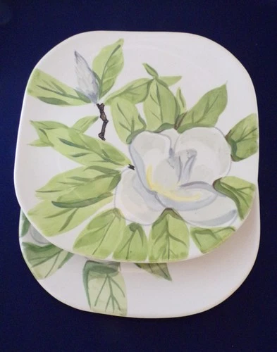 Red Wing Magnolia Chartreuse 10 1/2" dinner plates