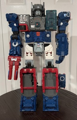 TRANSFORMERS TITANS RETURN FORTRESS MAXIMUS HASBRO AUTOBOTS OPTIMUS PRIME