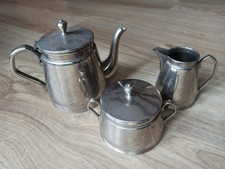 3tlg. KERNSTÜCK Kaffeekanne Kännchen Zuckerdose Metall Chrom Jugendstil