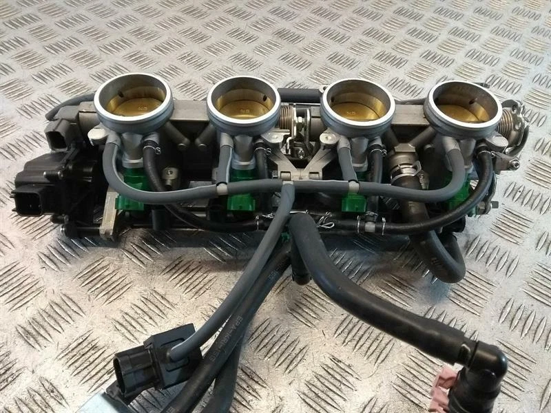 Cuerpos de inyección acelerador Suzuki GSXS 1000 DESNUDO (2015>) Foto 4 de 4