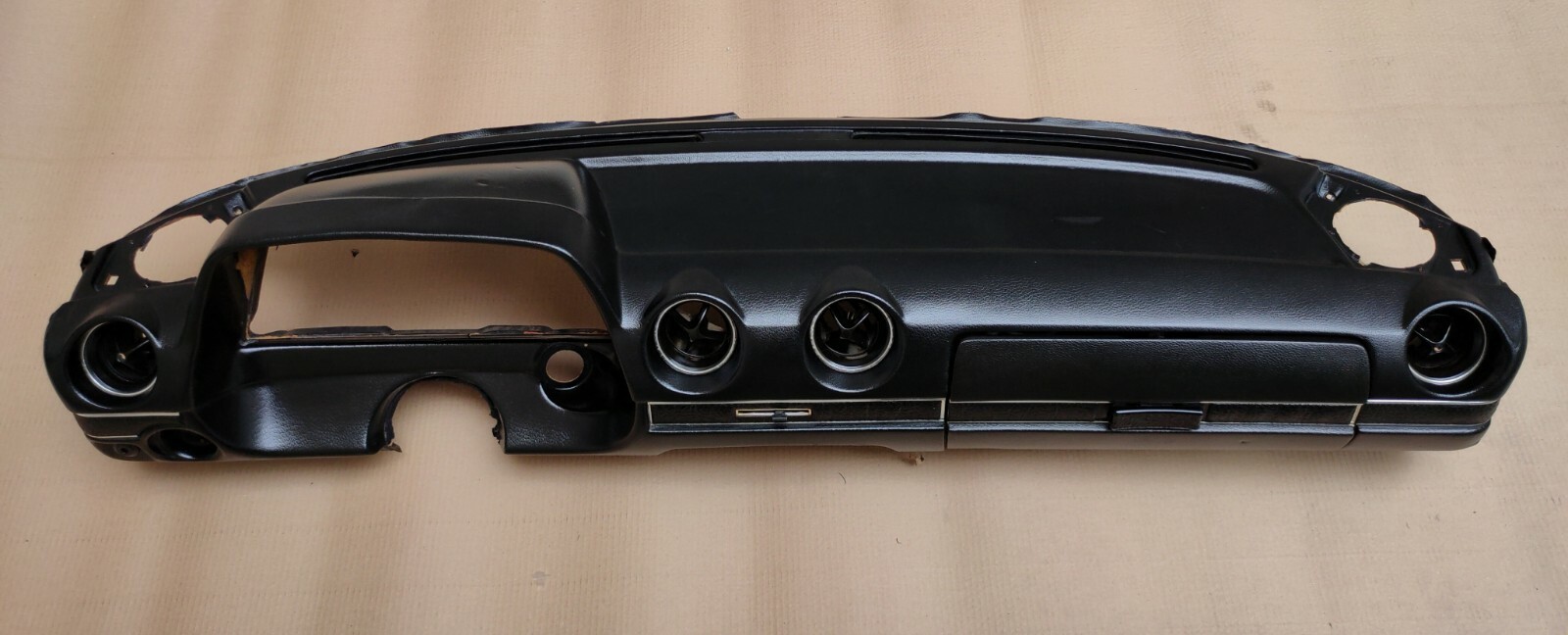 MERCEDES W123 BLACK DASHBOARD COVER eBay