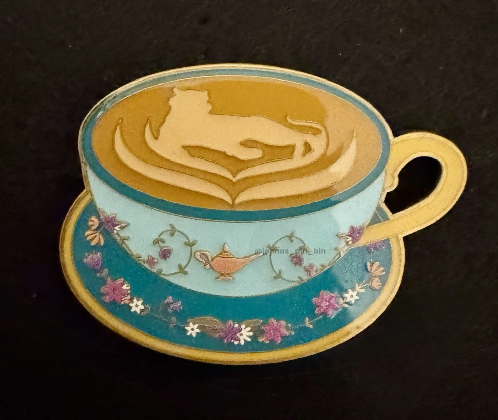 Jasmine Latte Art Pin – Loungefly Disney Princess Latte Art Blind Box