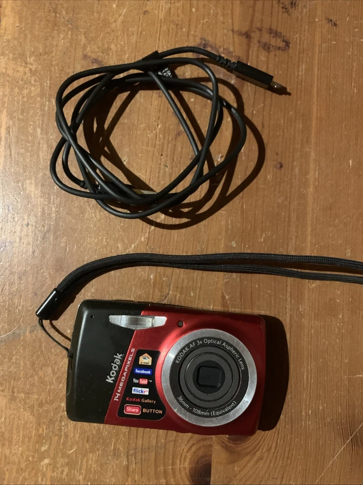 Kodak EASYSHARE M531  mit 14 Megapixel Digitalkamera Beschreibung Lesen - Bild 2 von 4