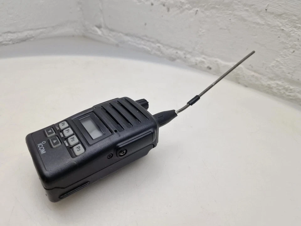 iCOM IC-F61 VHF Handfunkgerät Transceiver Tragbares Radio - Bild 4 von 4
