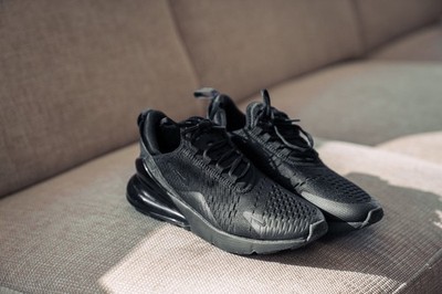 Nike Air Max 270 schwarz Herren Low-Top Running Sneakers Freizeitschuhe NEU